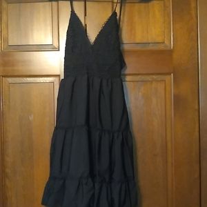 Back cocktail dress *NEVER WORN*
